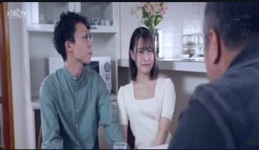 苗条巨乳老婆被爸爸戴绿帽子被播种压-绿奴性癖